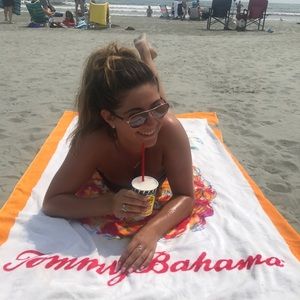 Meet your Posher, Victoria